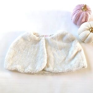 Wonder Nation | Girls Size 12 Bone White Cape Layer Winter Formal Christmas EUC